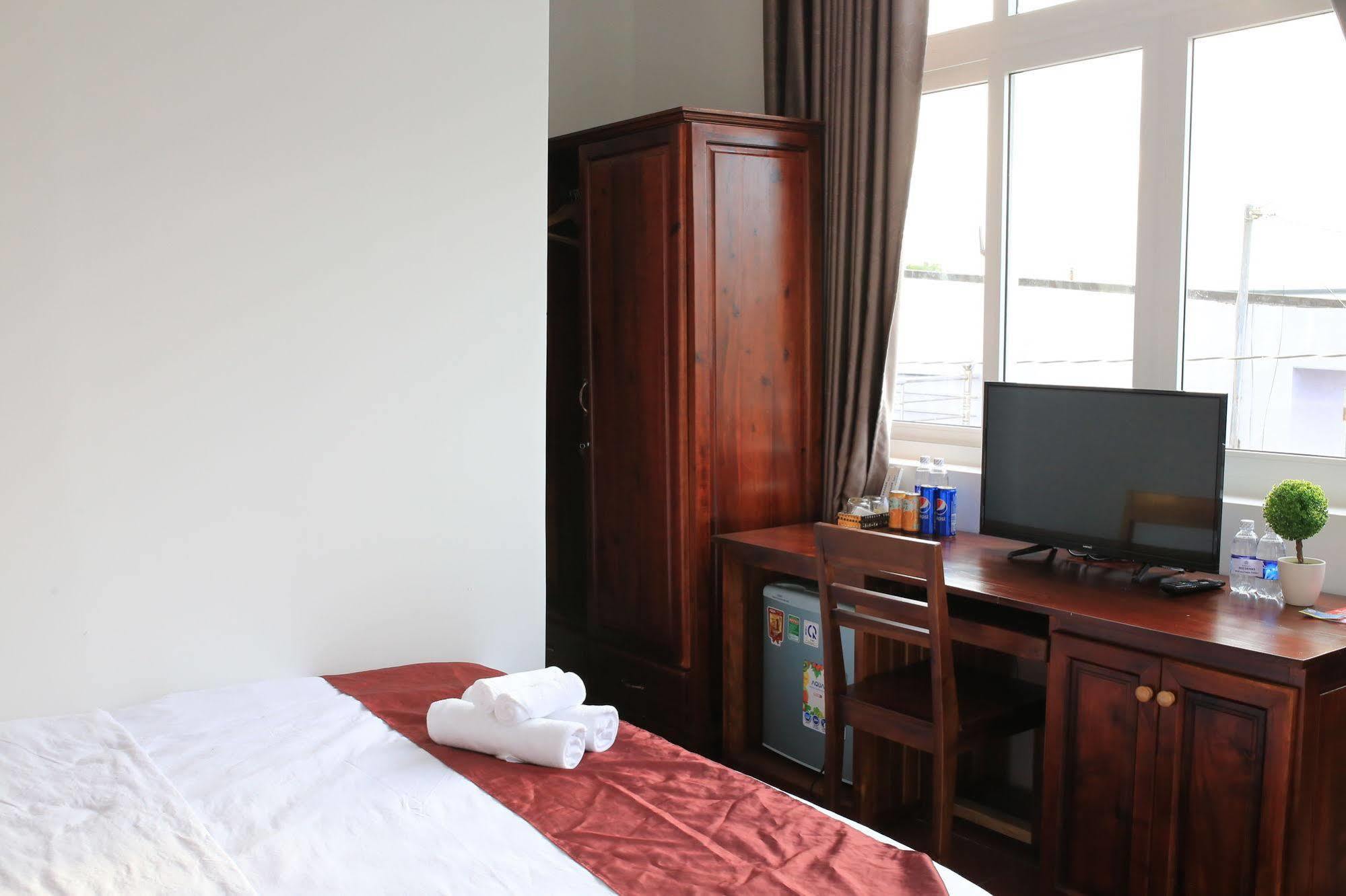 Hotel Blue Dragon Duong Dong  Екстер'єр фото