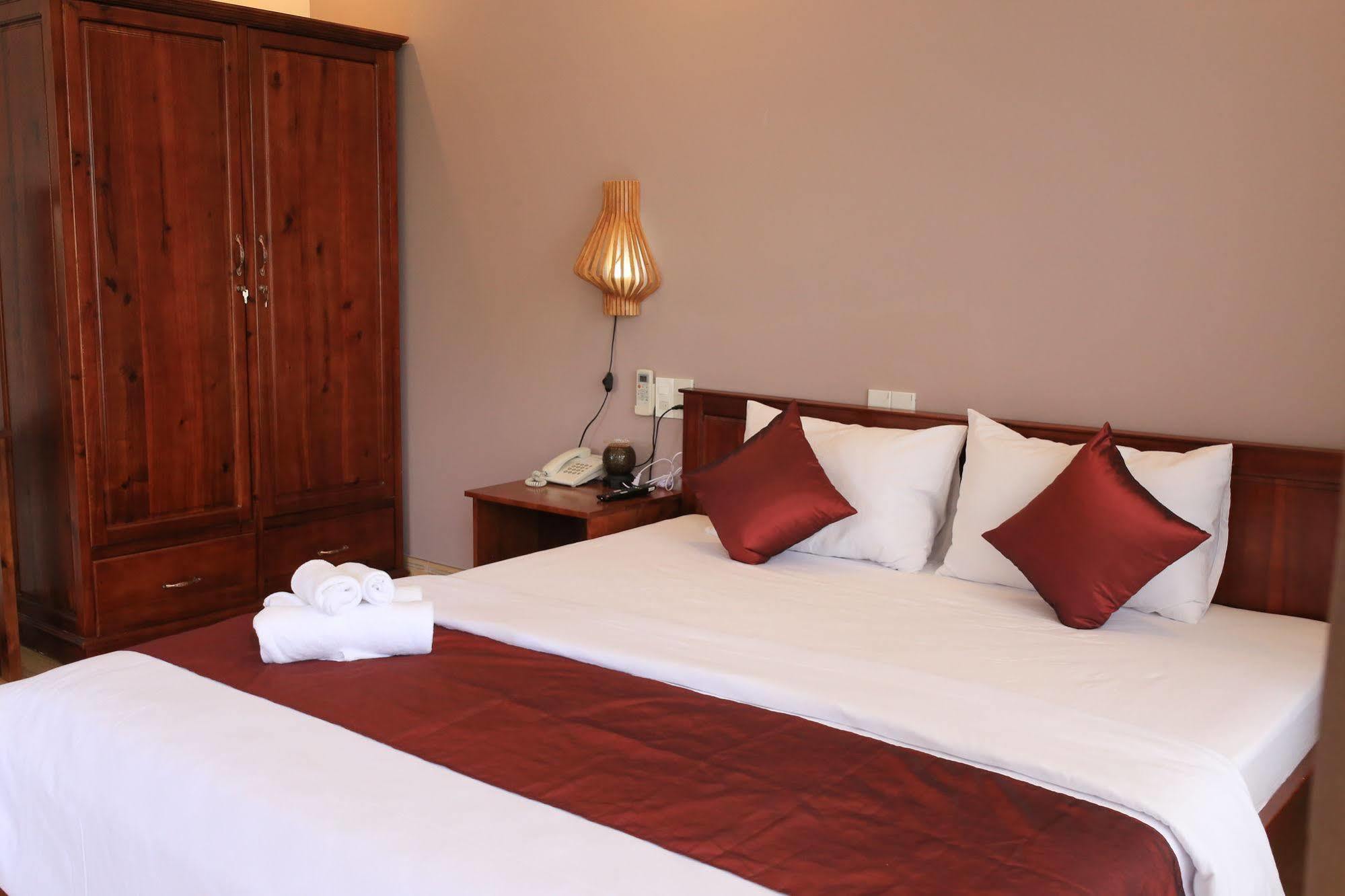 Hotel Blue Dragon Duong Dong  Екстер'єр фото